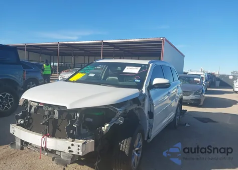 2015 Toyota Highlander Xle V6 from USA, damaged, VIN 5TDKKRFH9FS055962
